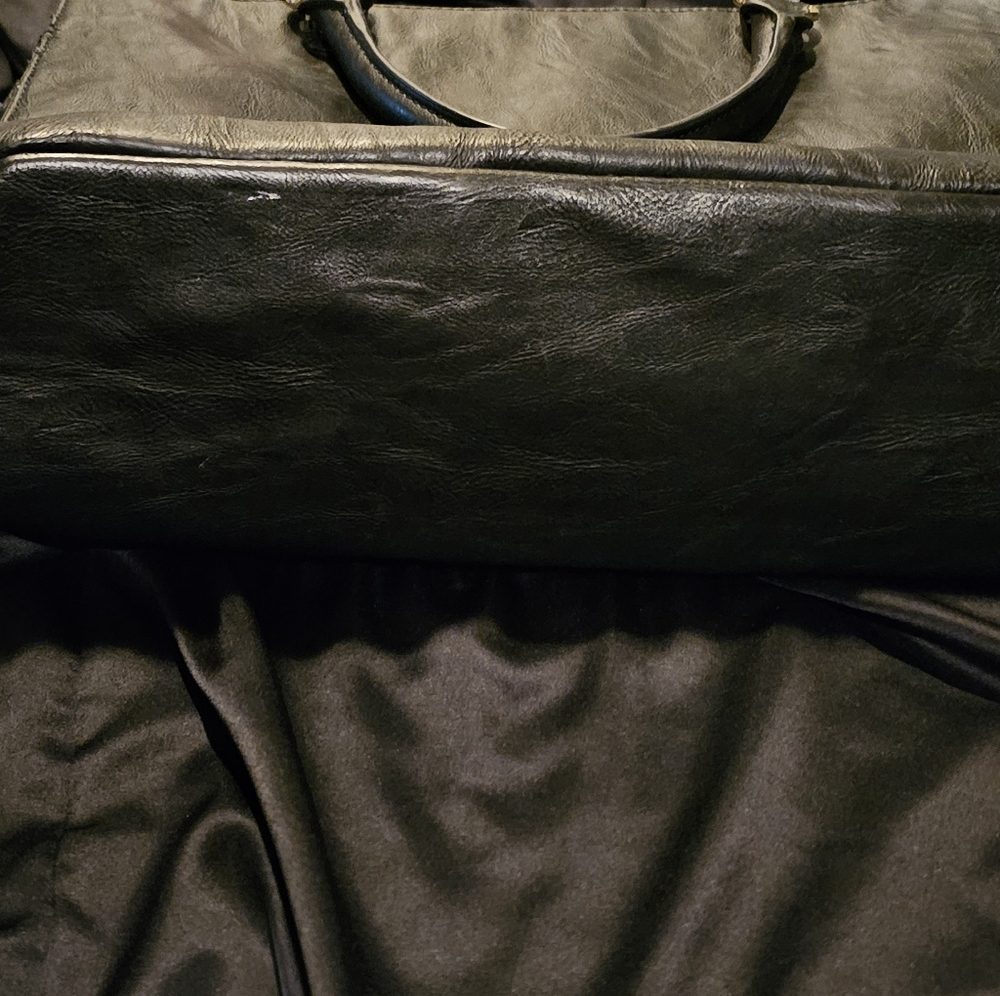 Steve Madden Brief Case Bag - Picture 9 of 12